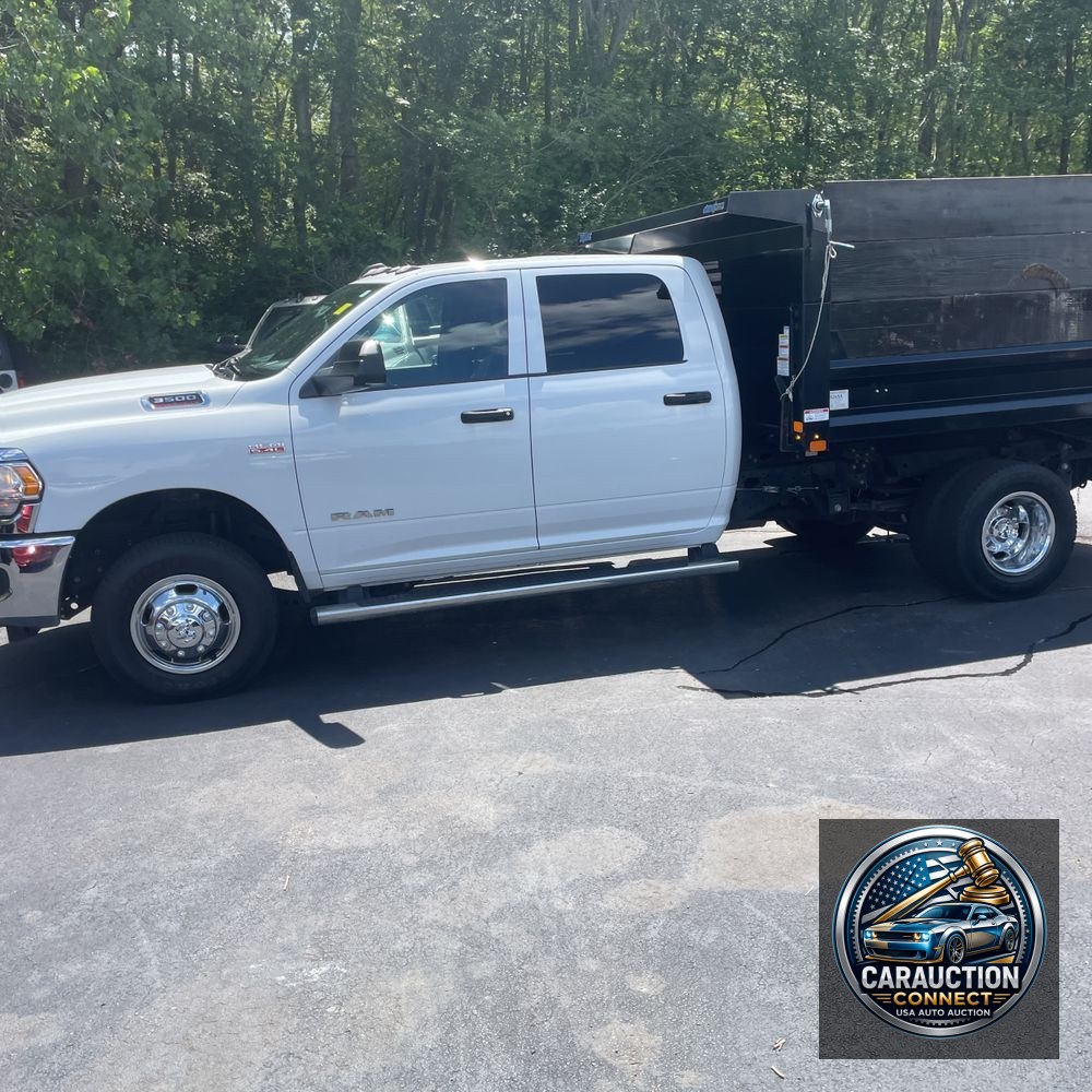2022 Ram 3500 Cab/Chassis Tradesman