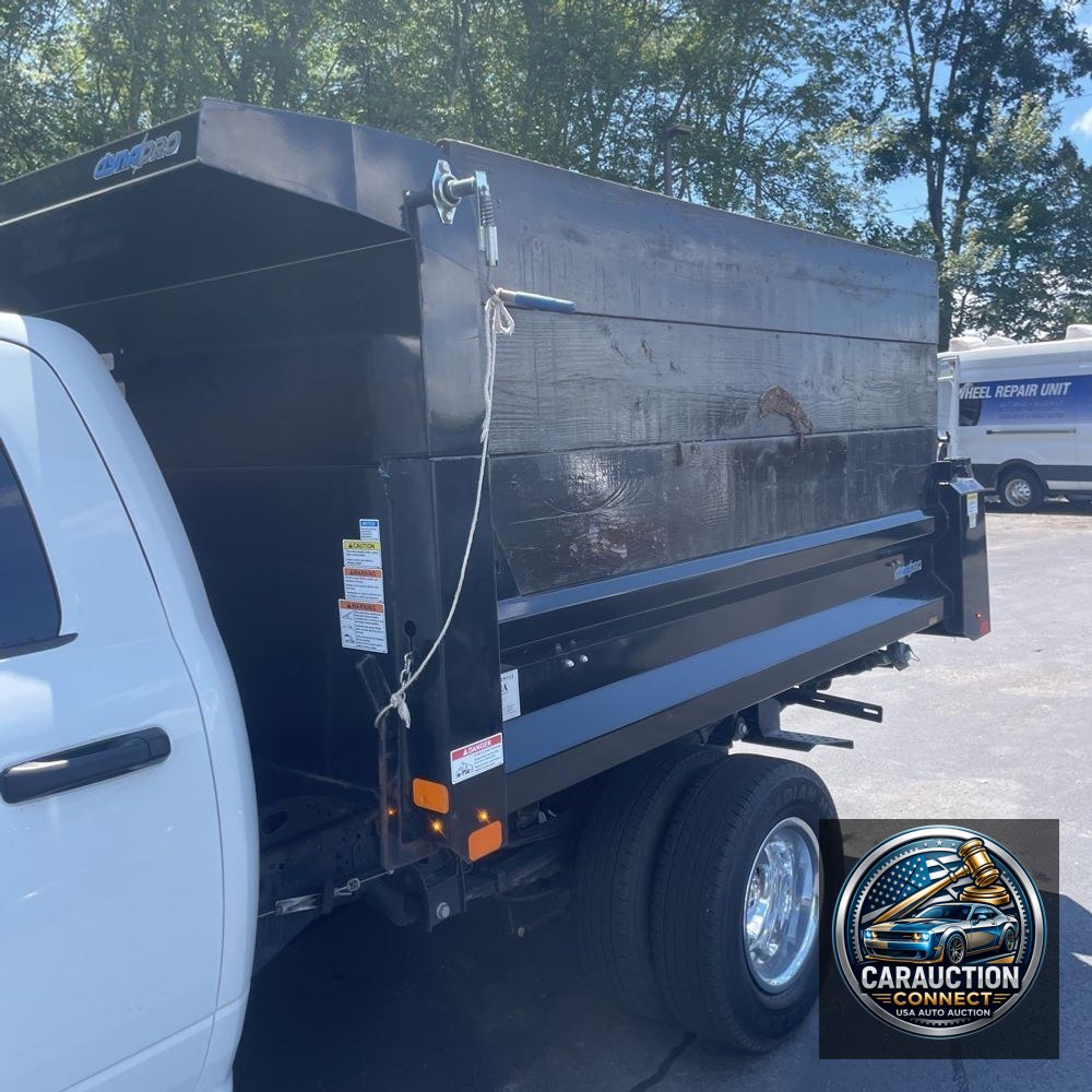 2022 Ram 3500 Cab/Chassis Tradesman