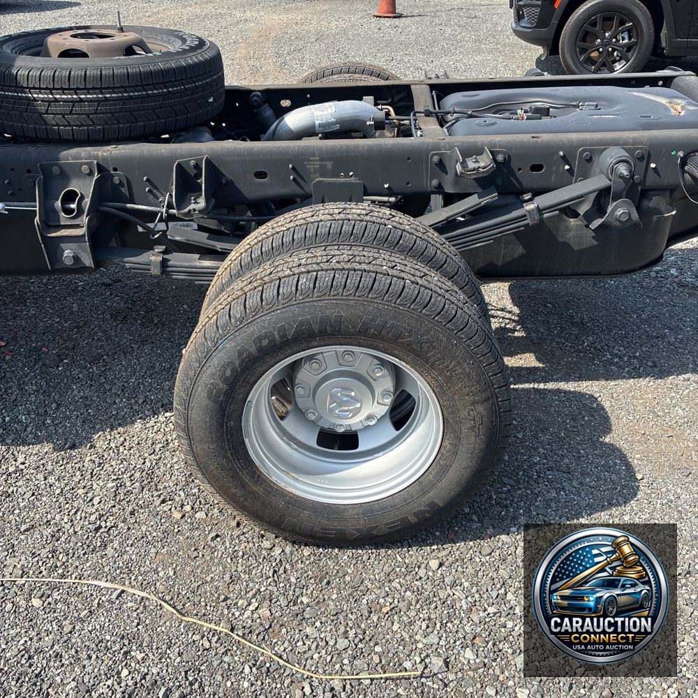 2023 Ram 3500 Cab/Chassis Tradesman