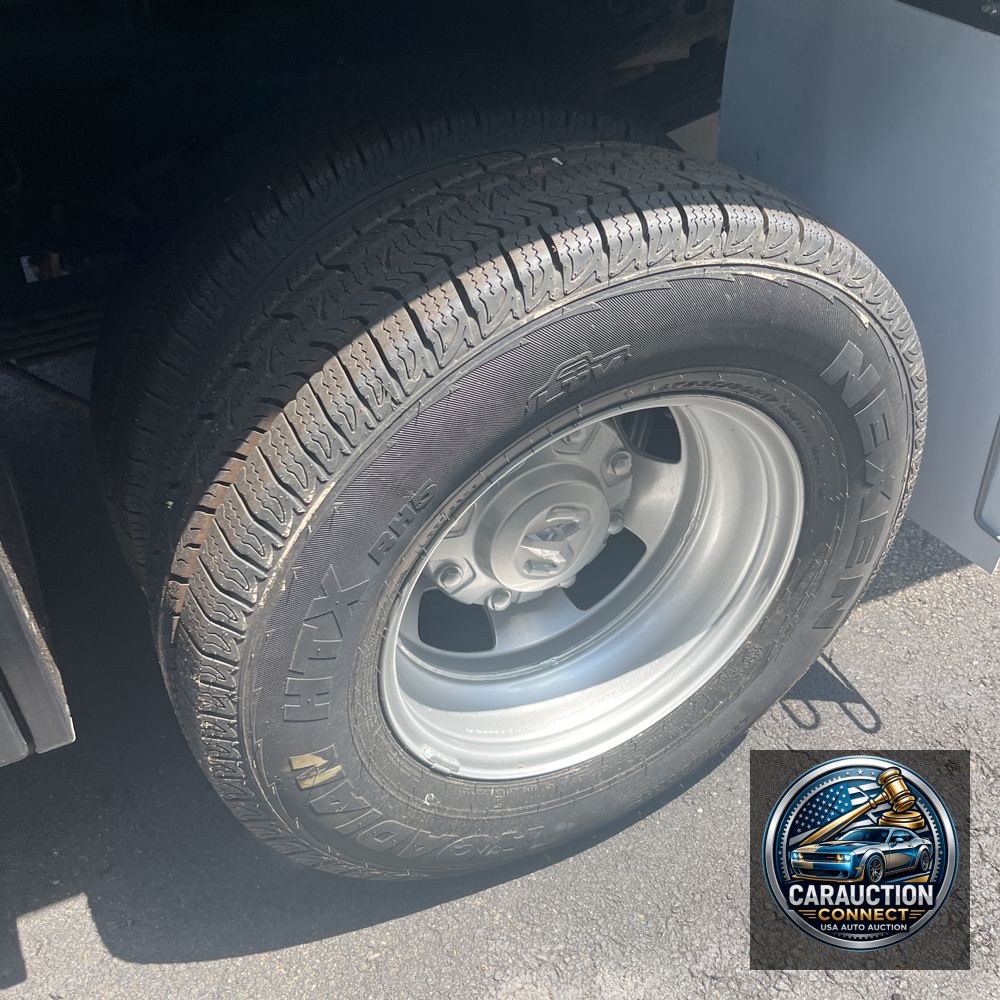 2023 Ram 3500 Cab/Chassis Tradesman
