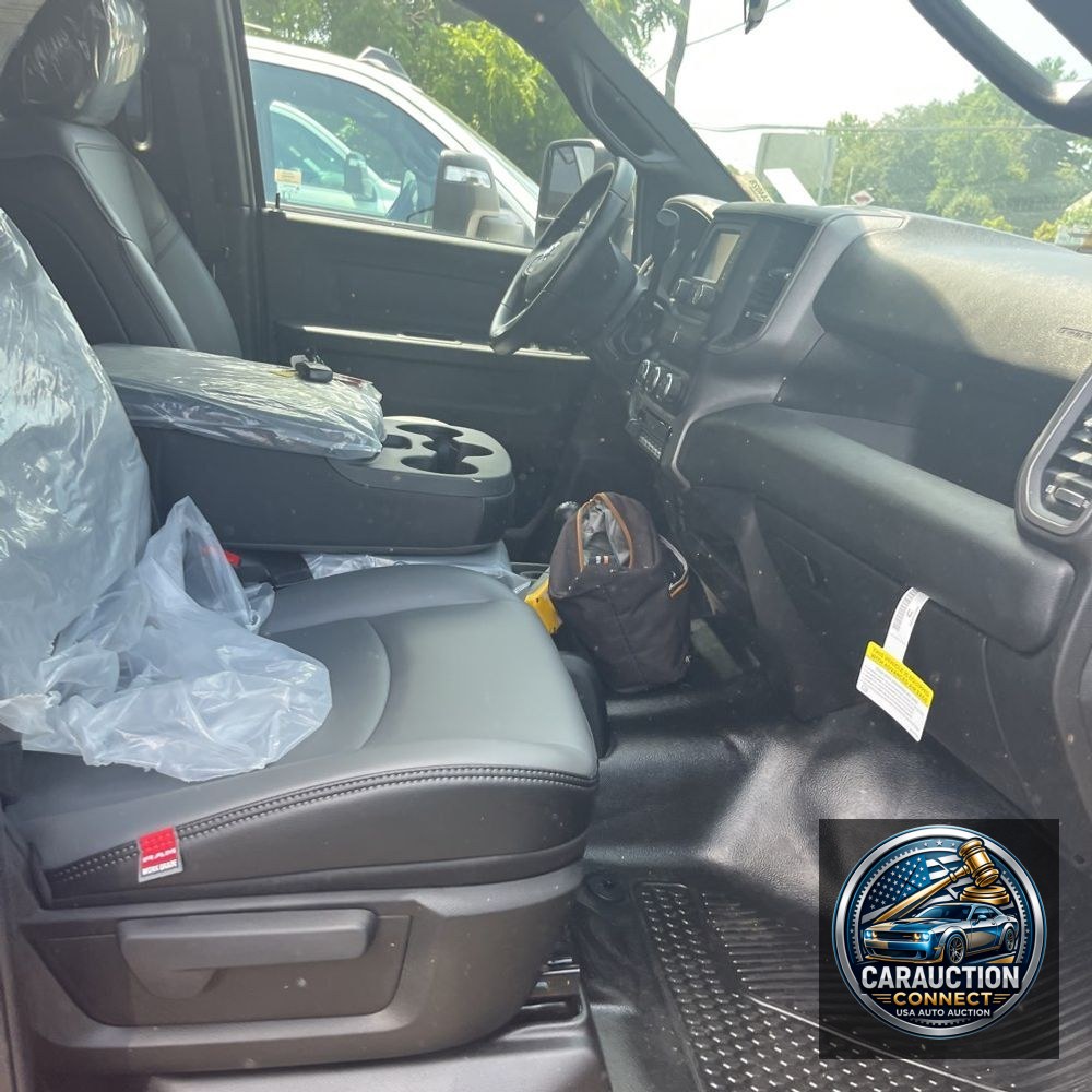2023 Ram 3500 Cab/Chassis Tradesman