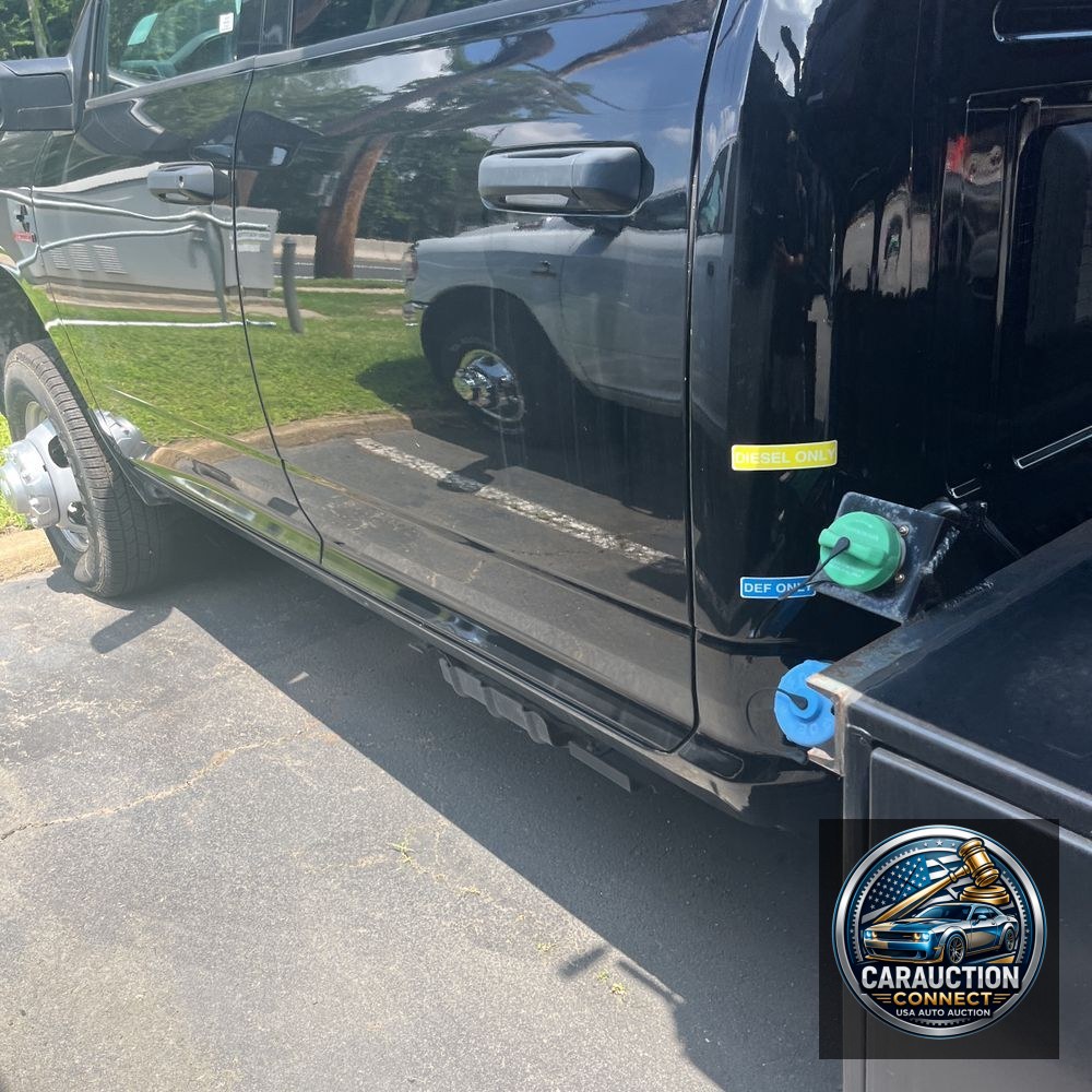 2023 Ram 3500 Cab/Chassis Tradesman