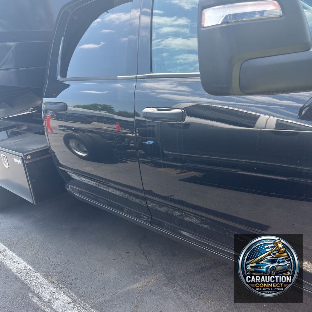 2023 Ram 3500 Cab/Chassis Tradesman