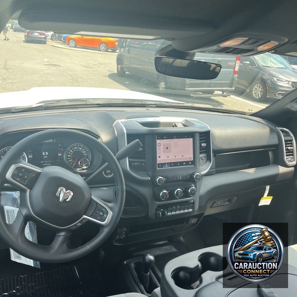 2023 Ram 3500 Cab/Chassis SLT