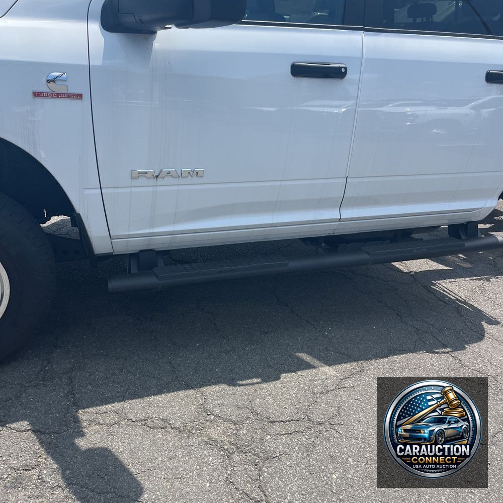 2023 Ram 3500 Cab/Chassis SLT