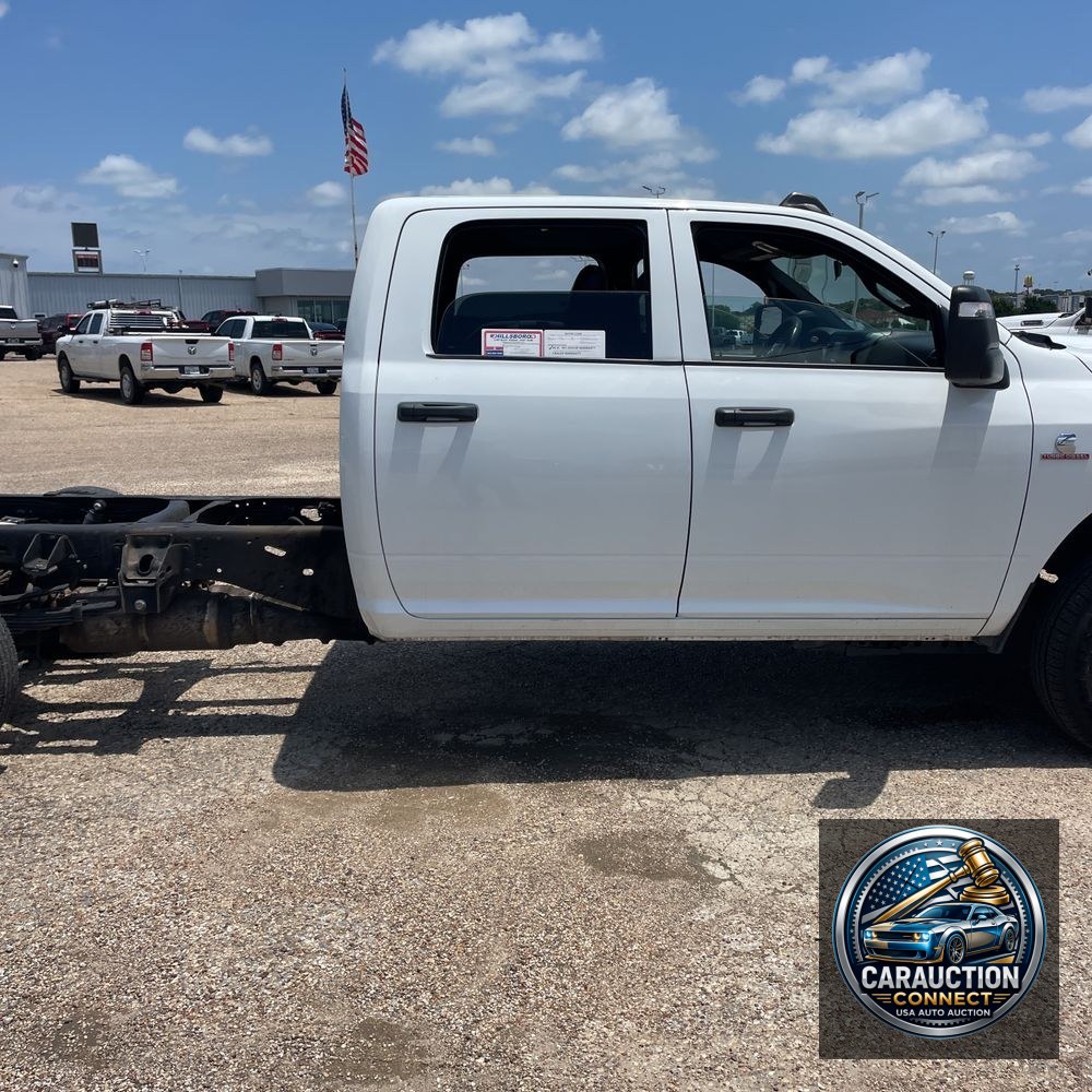 2024 Ram 3500 Cab/Chassis Tradesman