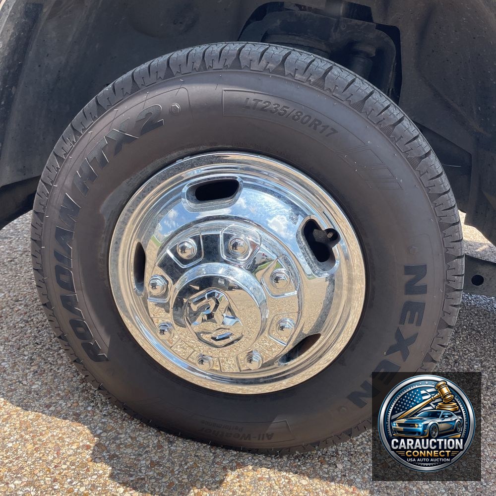 2024 Ram 3500 Cab/Chassis Tradesman