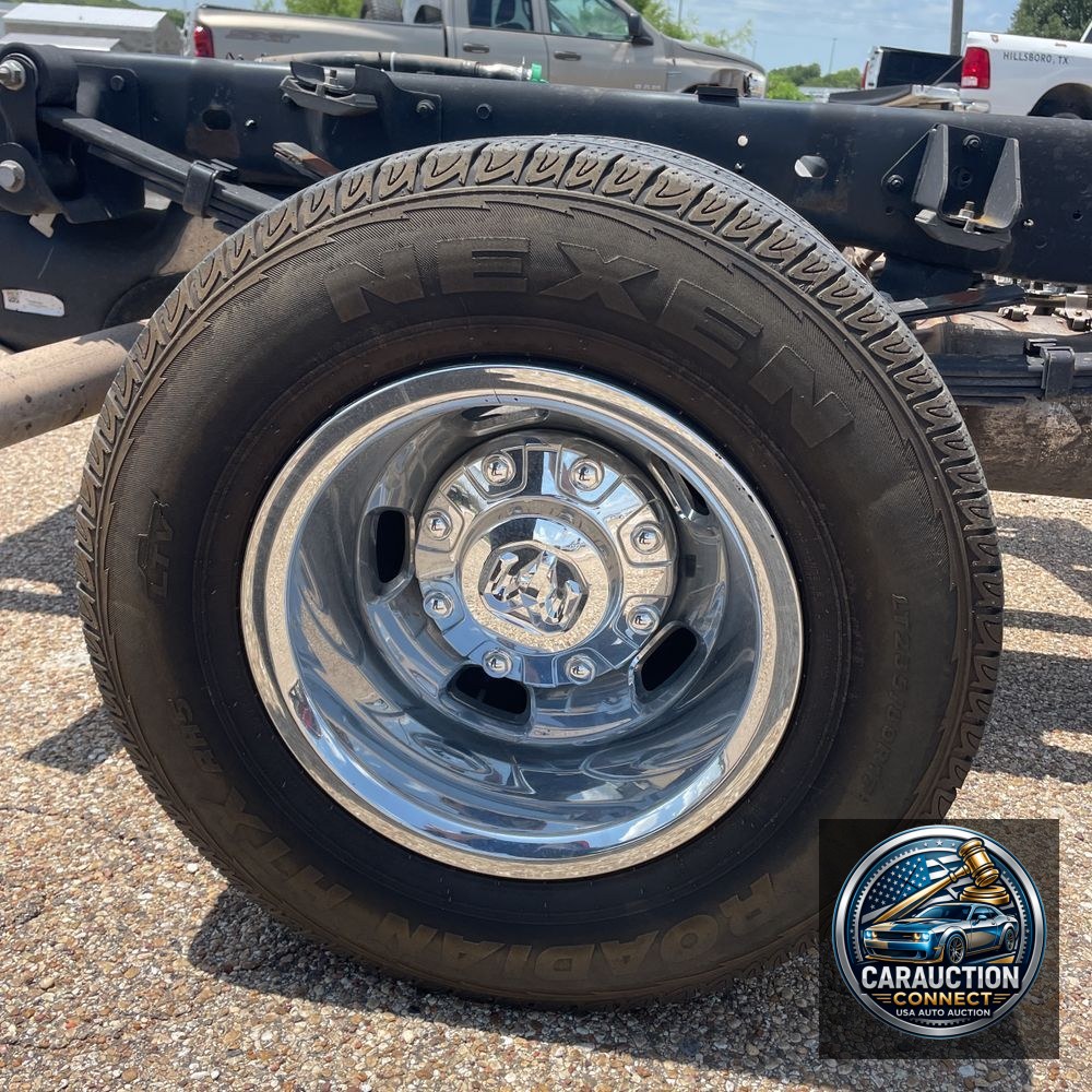 2024 Ram 3500 Cab/Chassis Tradesman