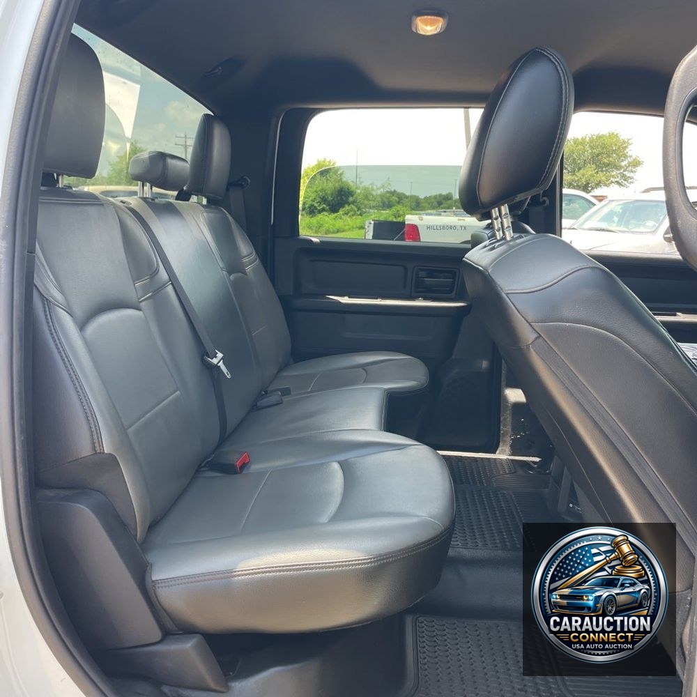 2024 Ram 3500 Cab/Chassis Tradesman