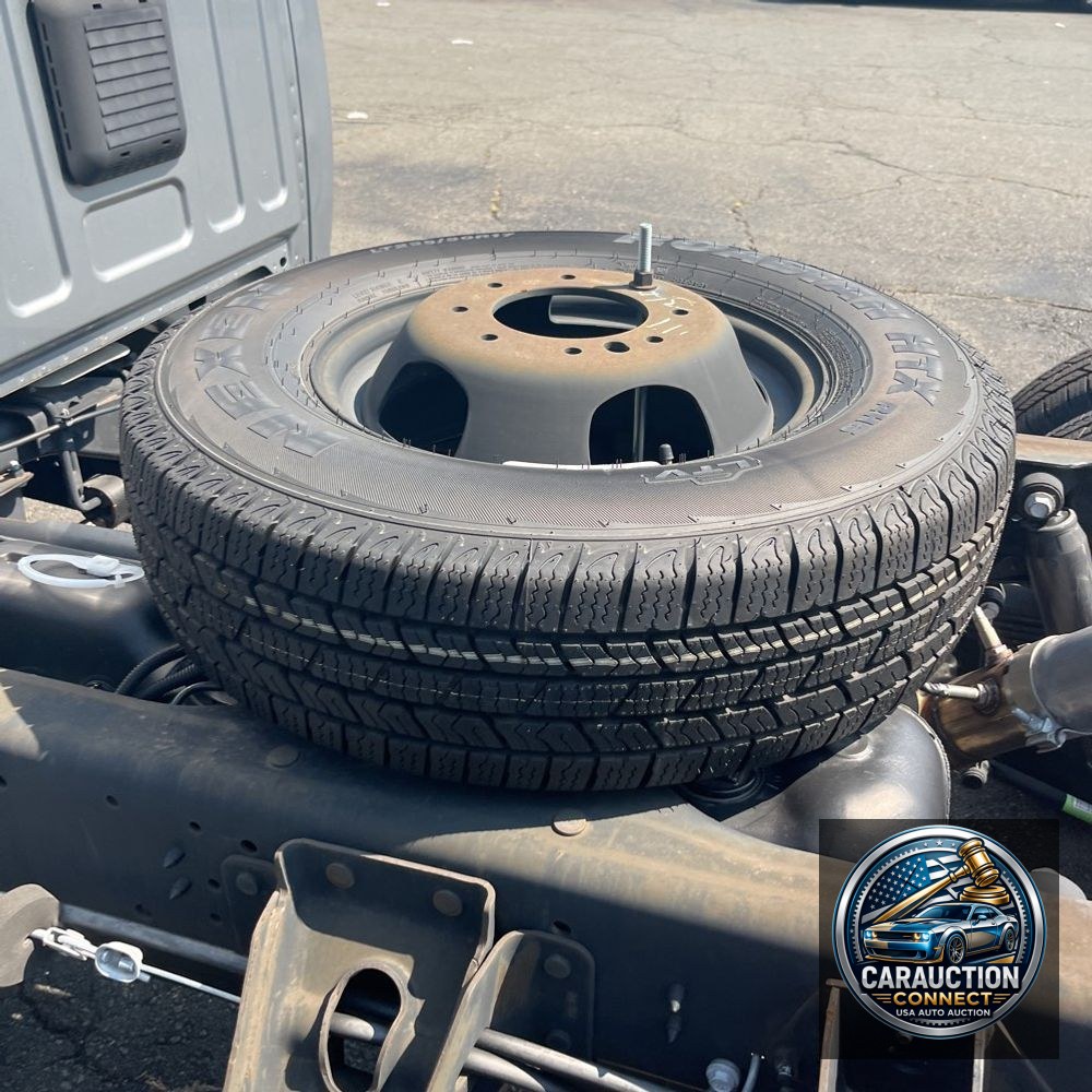 2023 Ram 3500 Cab/Chassis Tradesman