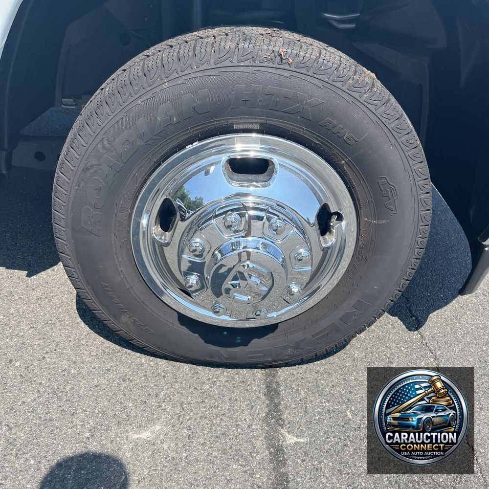 2023 Ram 3500 Cab/Chassis Tradesman