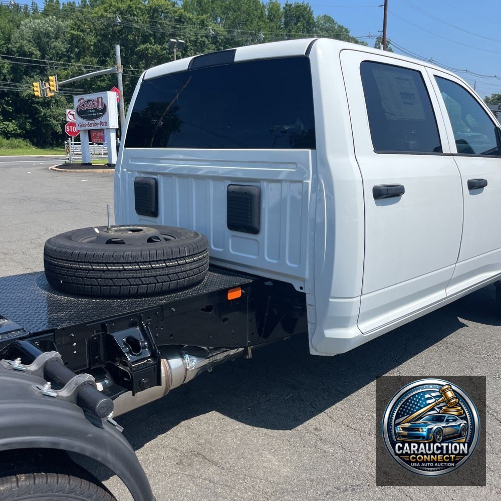 2023 Ram 3500 Cab/Chassis Tradesman