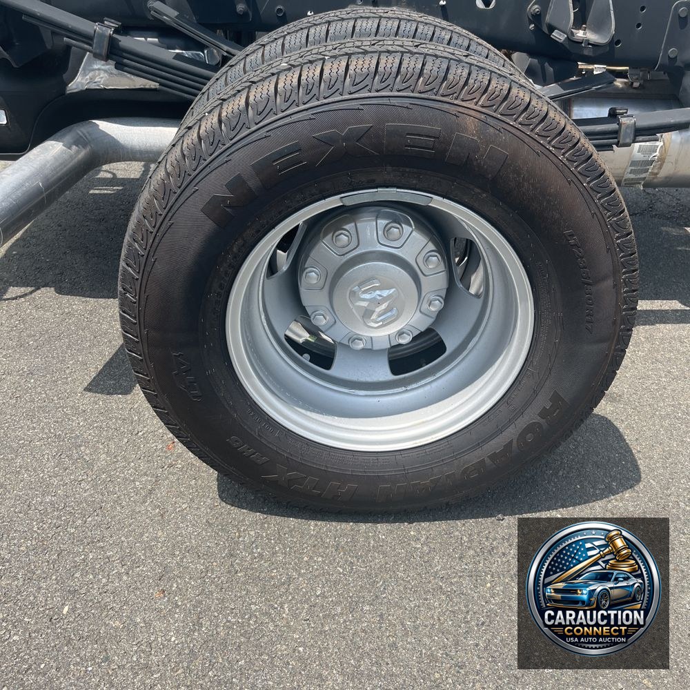 2023 Ram 3500 Cab/Chassis Tradesman