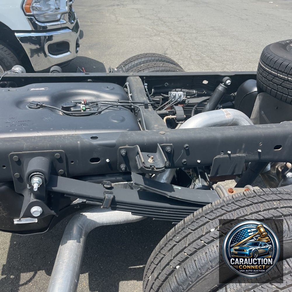 2023 Ram 3500 Cab/Chassis Tradesman