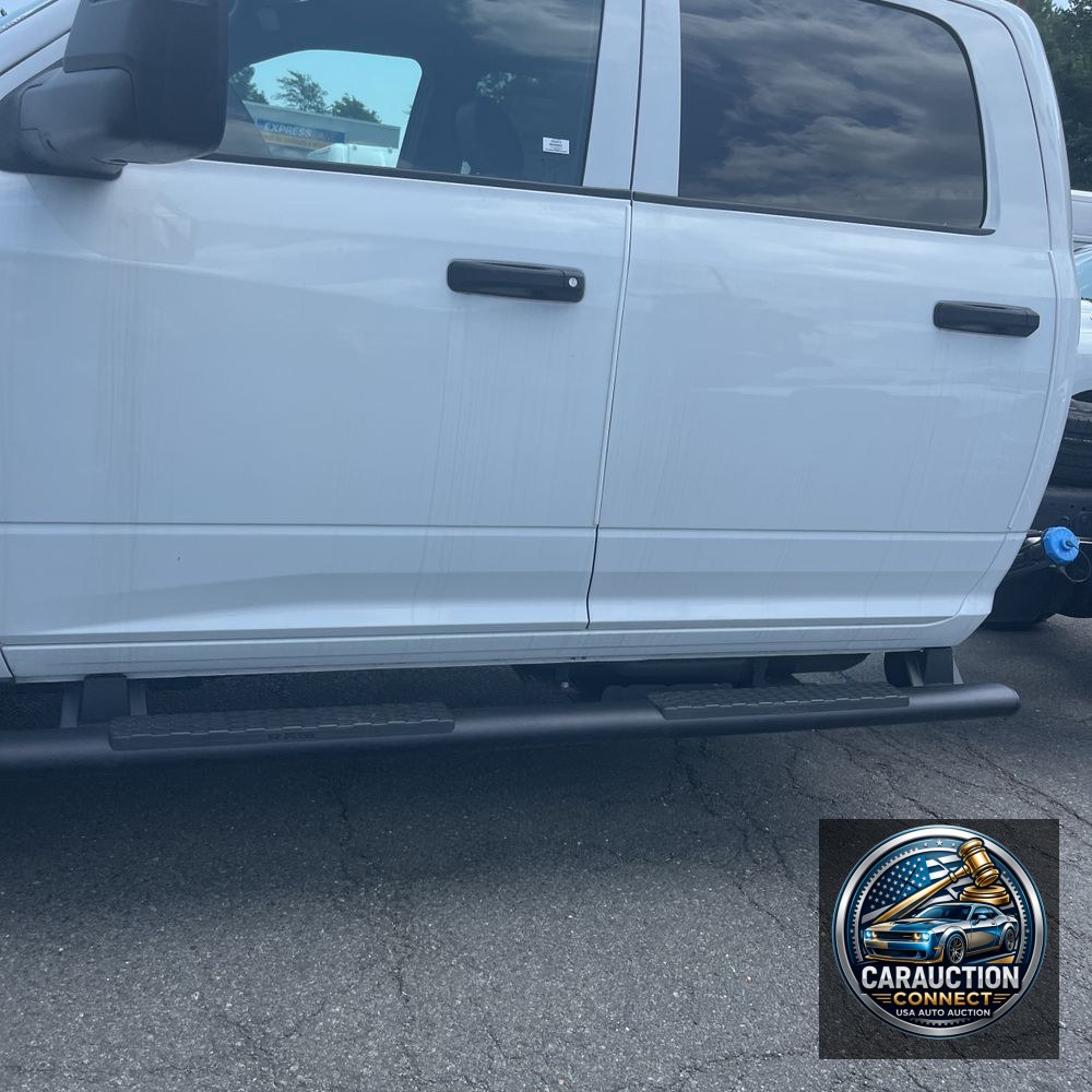 2023 Ram 3500 Cab/Chassis Tradesman