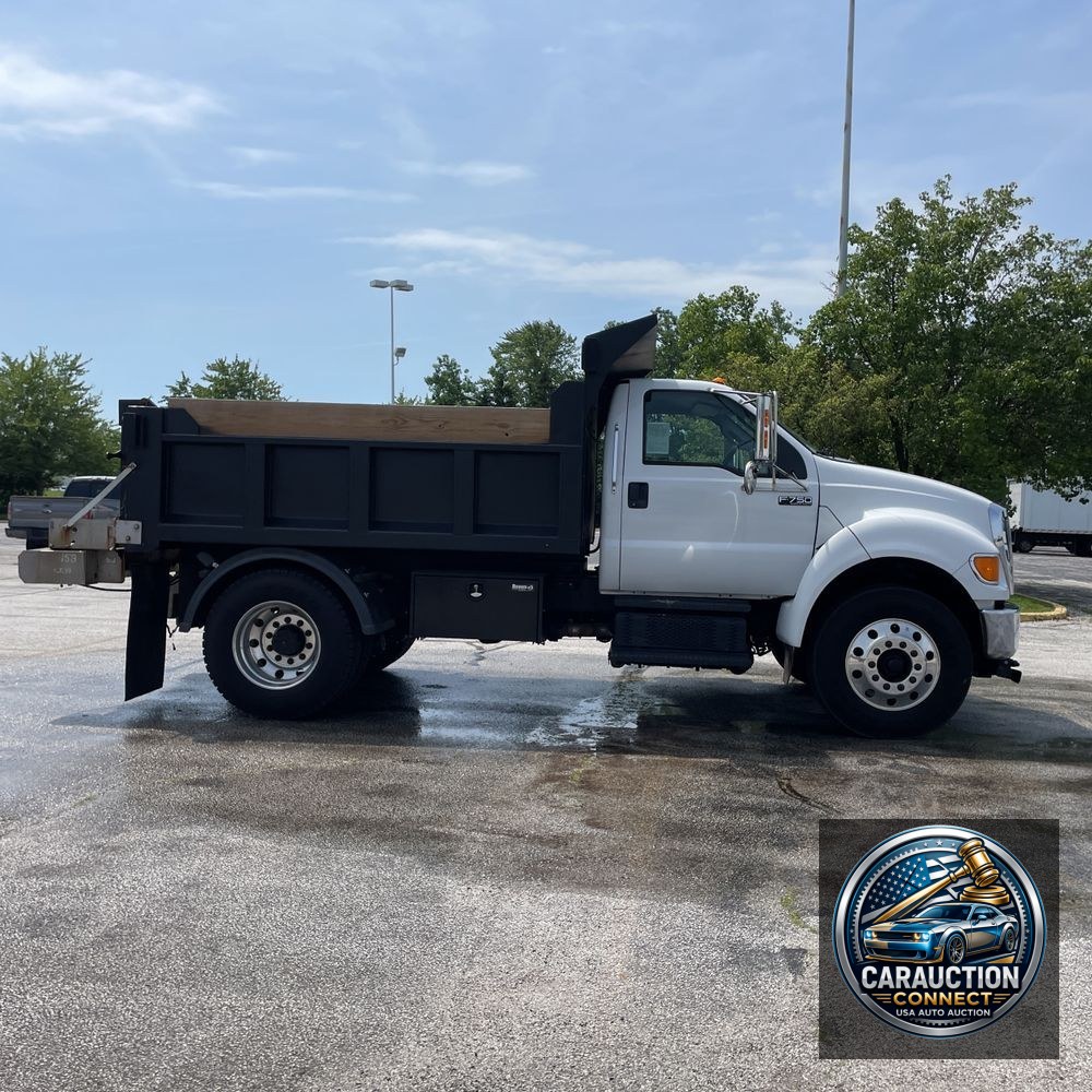 2013 Ford Commercial Conv Cab 4X2 (CA84-186)