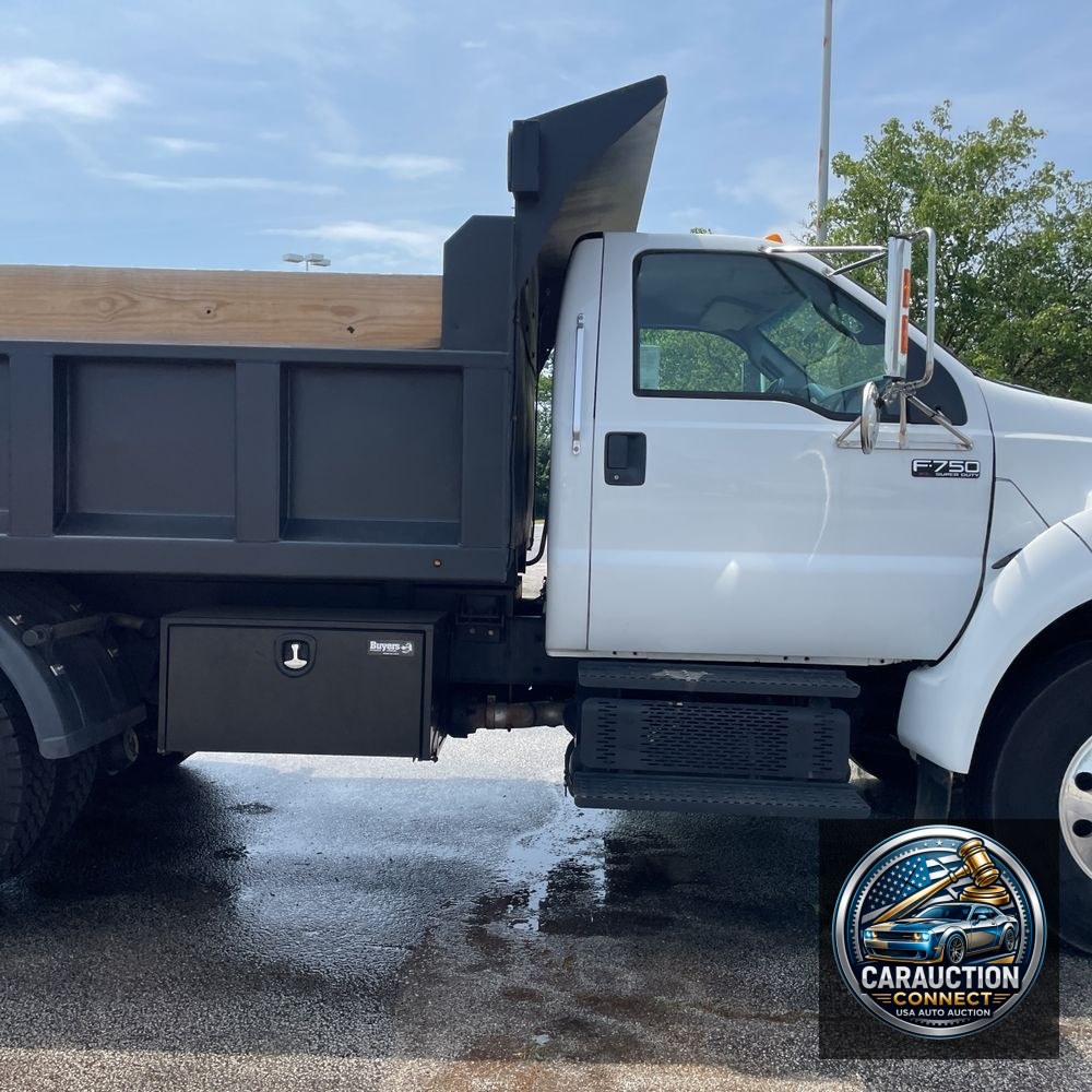 2013 Ford Commercial Conv Cab 4X2 (CA84-186)