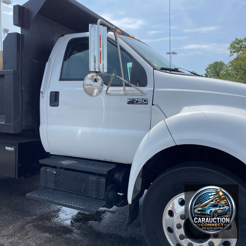 2013 Ford Commercial Conv Cab 4X2 (CA84-186)