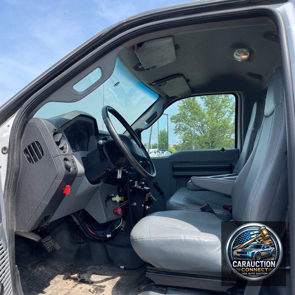 2013 Ford Commercial Conv Cab 4X2 (CA84-186)