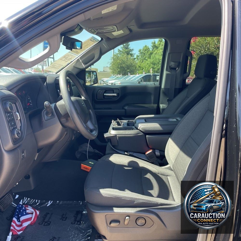 2025 Chevrolet Silverado 1500 Custom Trail Boss