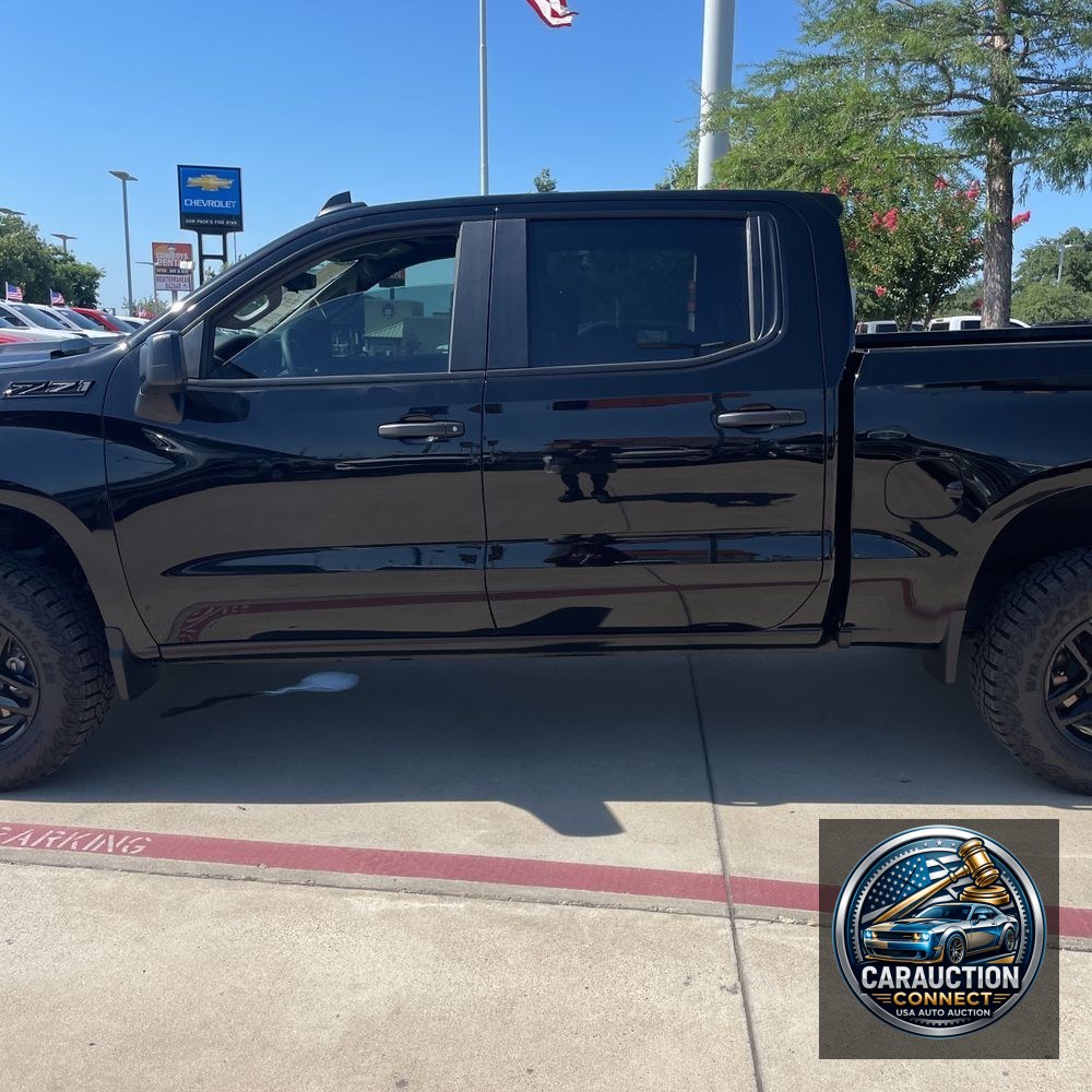 2025 Chevrolet Silverado 1500 Custom Trail Boss