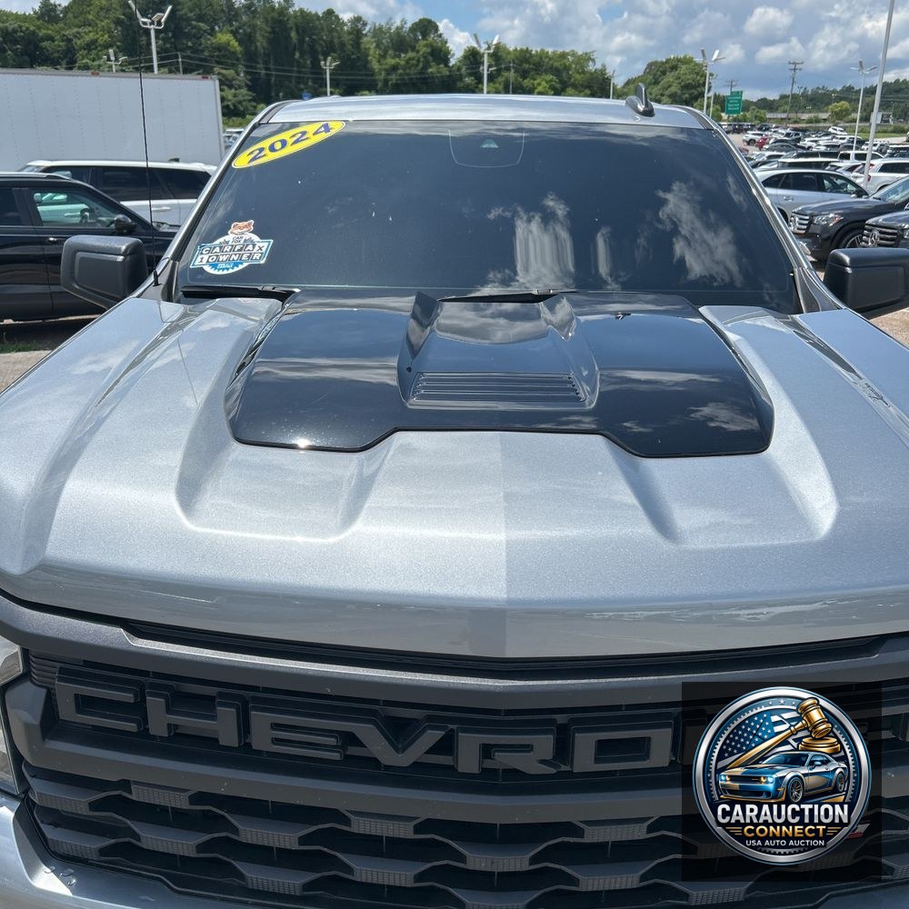 2024 Chevrolet Silverado 1500 Custom Trail Boss