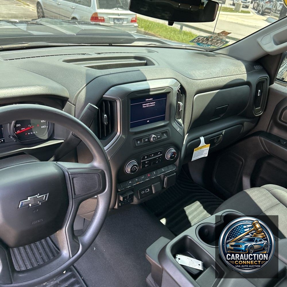 2024 Chevrolet Silverado 1500 Custom Trail Boss