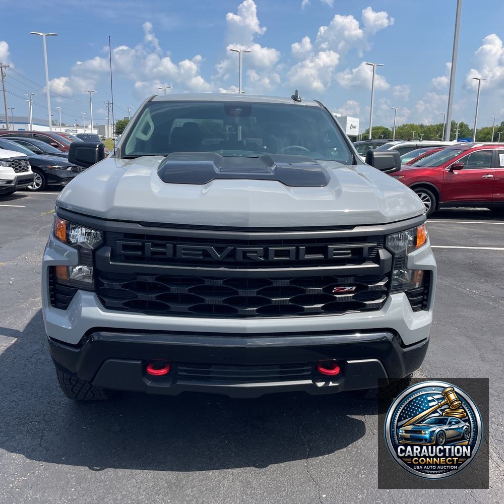 2024 Chevrolet Silverado 1500 Custom Trail Boss