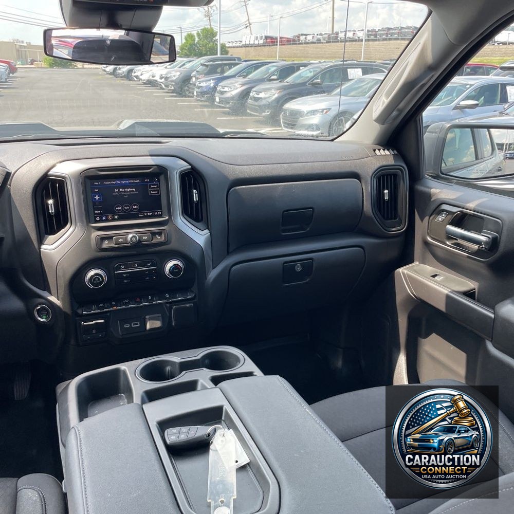 2024 Chevrolet Silverado 1500 Custom Trail Boss