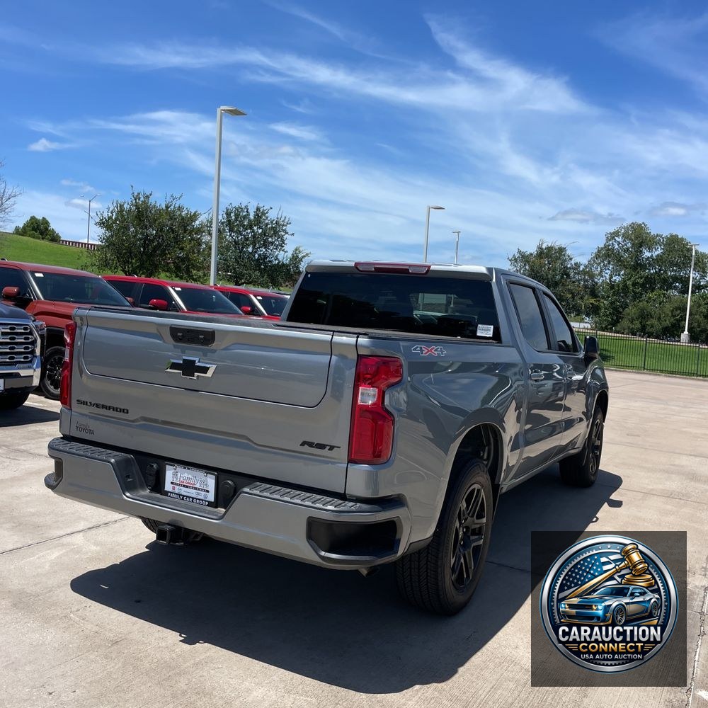 2024 Chevrolet Silverado 1500 RST