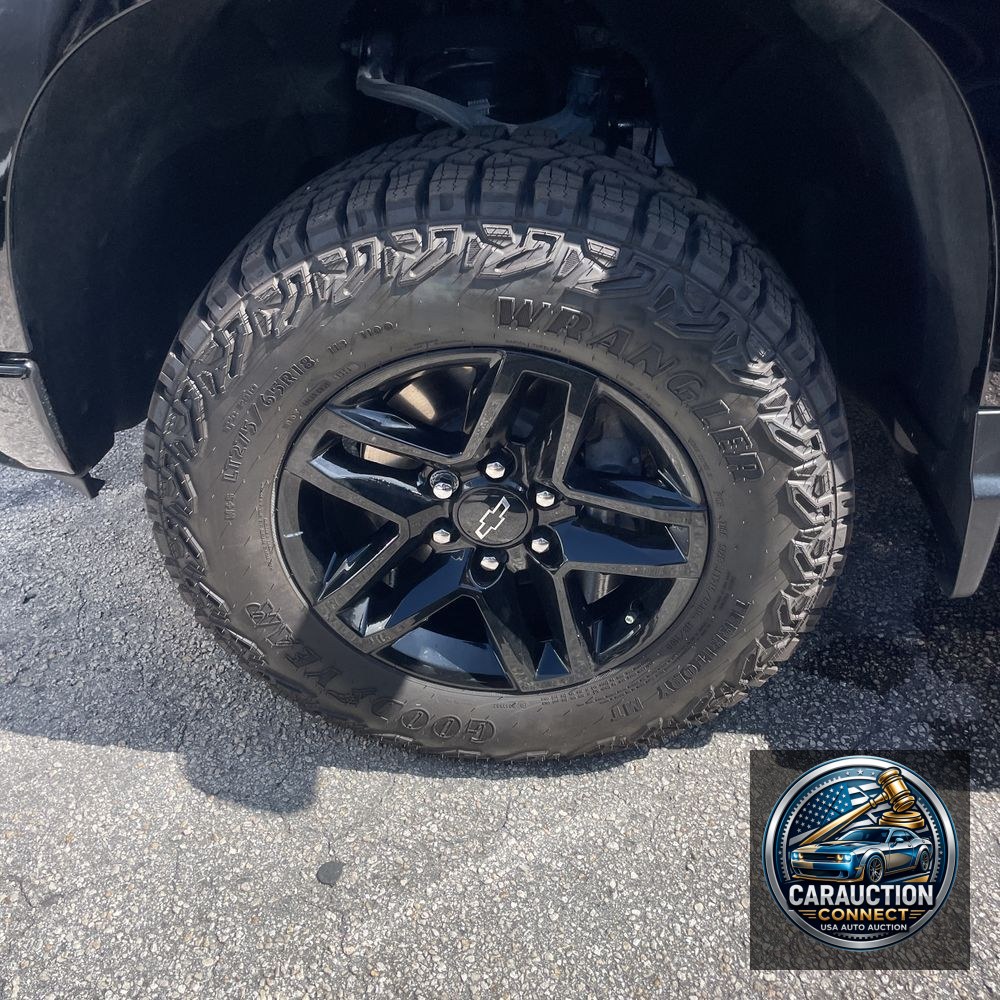 2024 Chevrolet Silverado 1500 LT Trail Boss