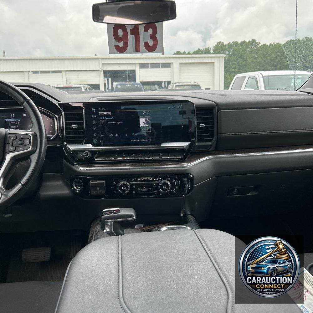 2023 Chevrolet Silverado 1500 LT Trail Boss