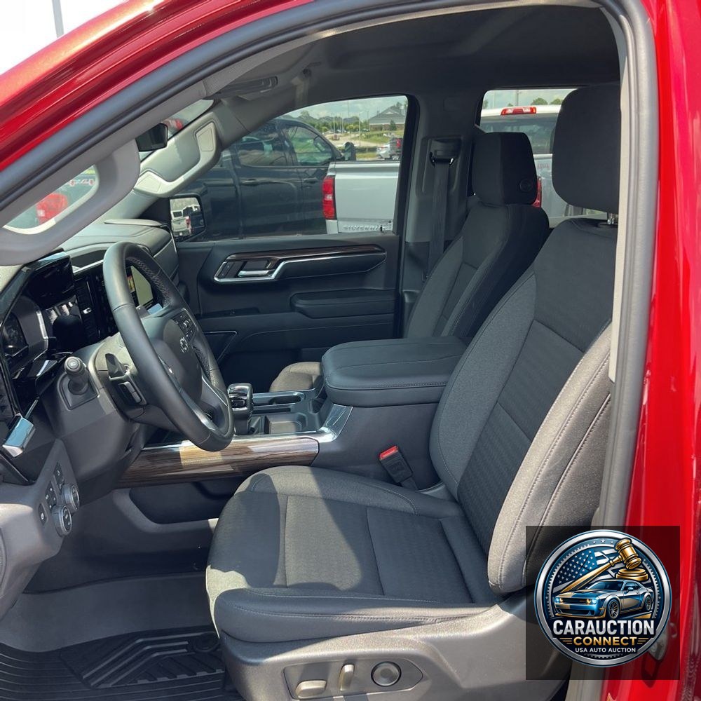 2024 Chevrolet Silverado 1500 LT Trail Boss
