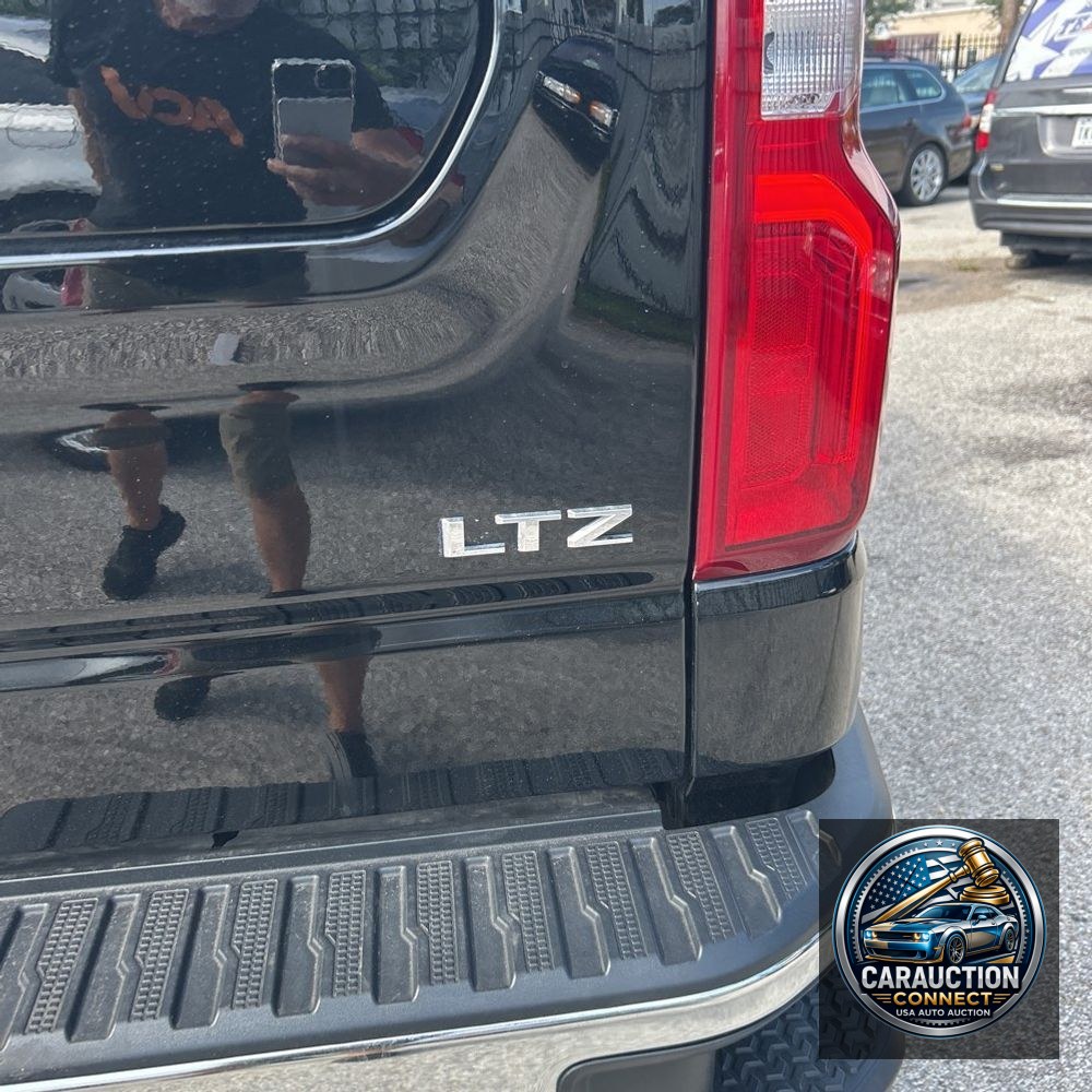 2024 Chevrolet Silverado 1500 LTZ