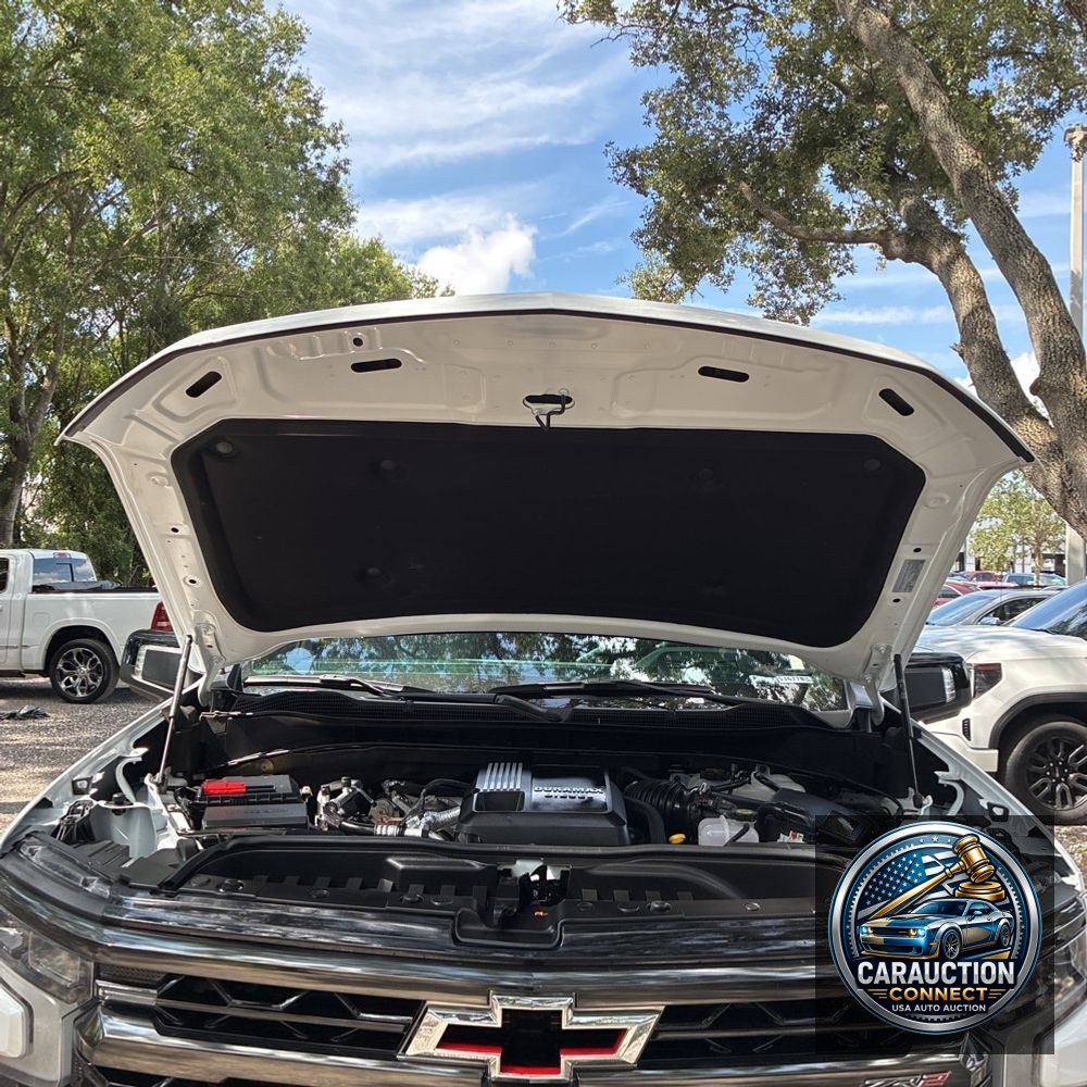 2024 Chevrolet Silverado 1500 ZR2
