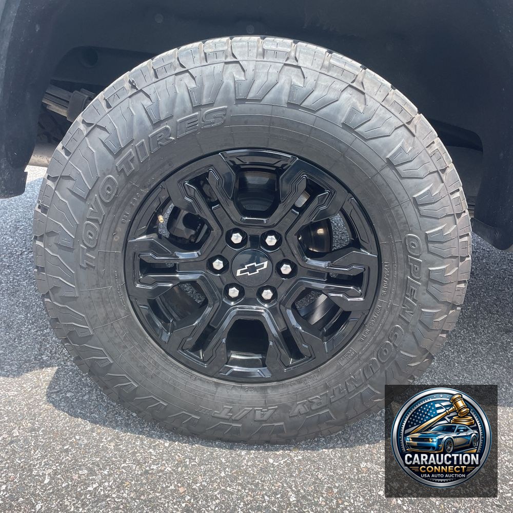 2024 Chevrolet Silverado 1500 ZR2