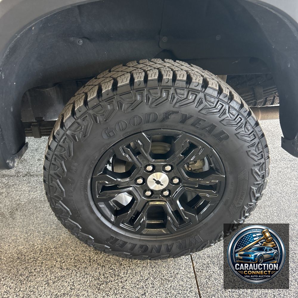 2024 Chevrolet Silverado 1500 ZR2