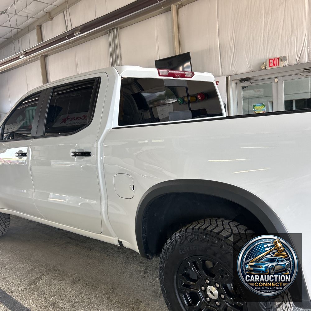2024 Chevrolet Silverado 1500 ZR2