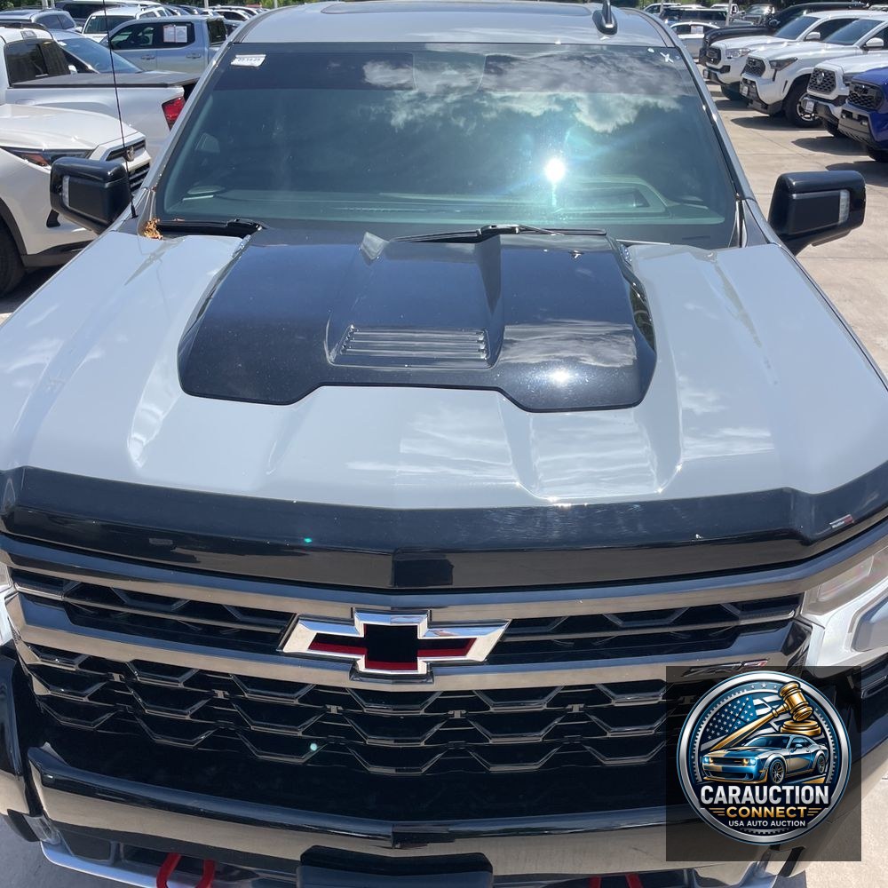 2024 Chevrolet Silverado 1500 ZR2