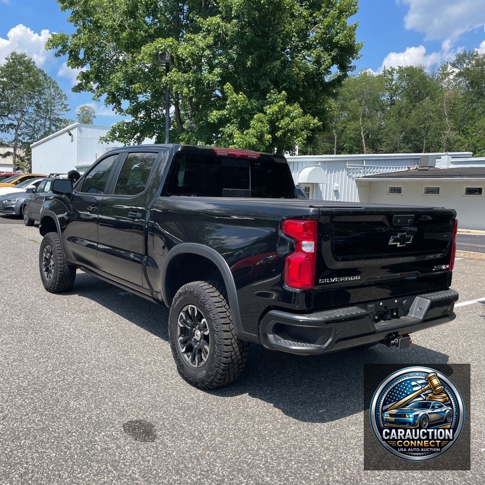2024 Chevrolet Silverado 1500 ZR2
