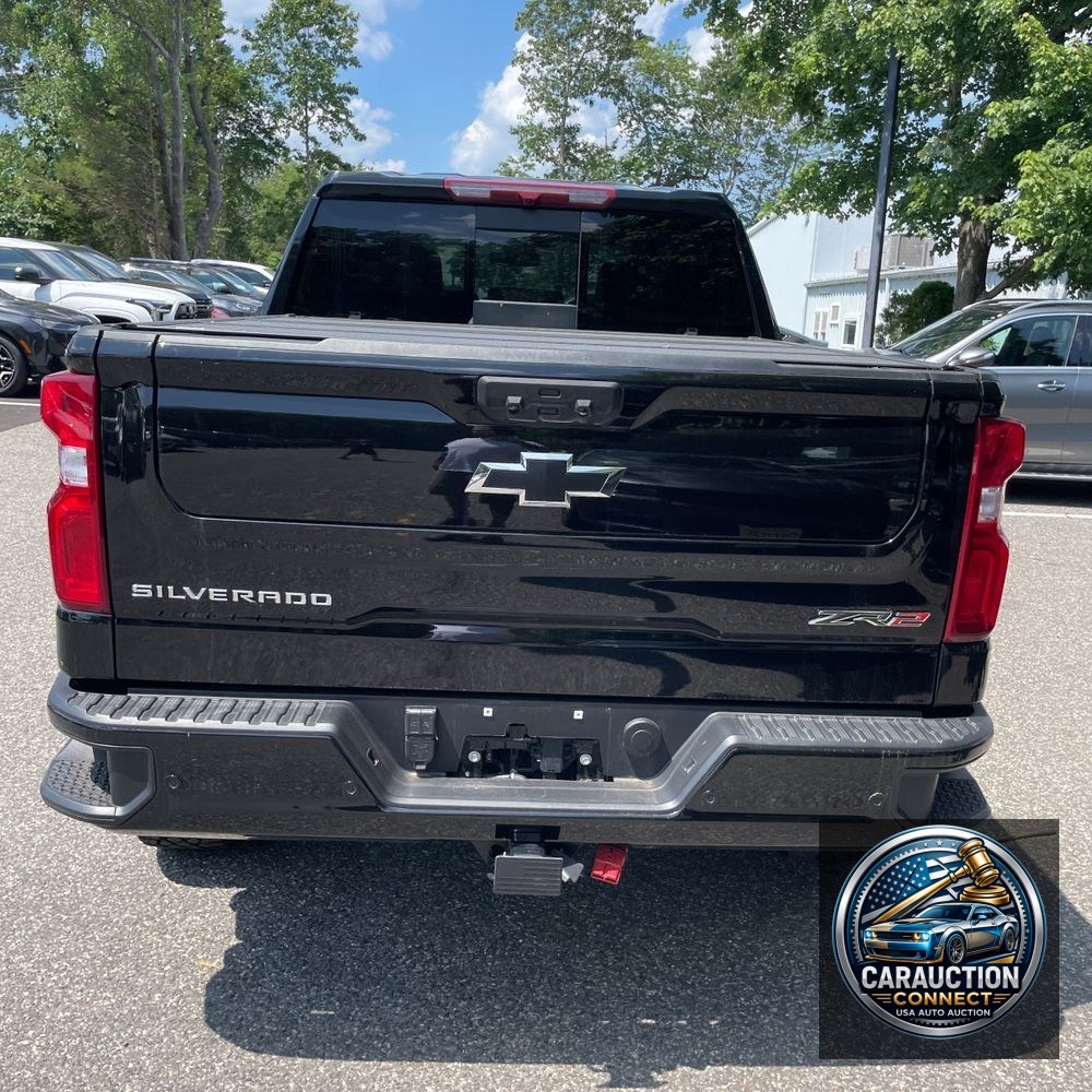 2024 Chevrolet Silverado 1500 ZR2