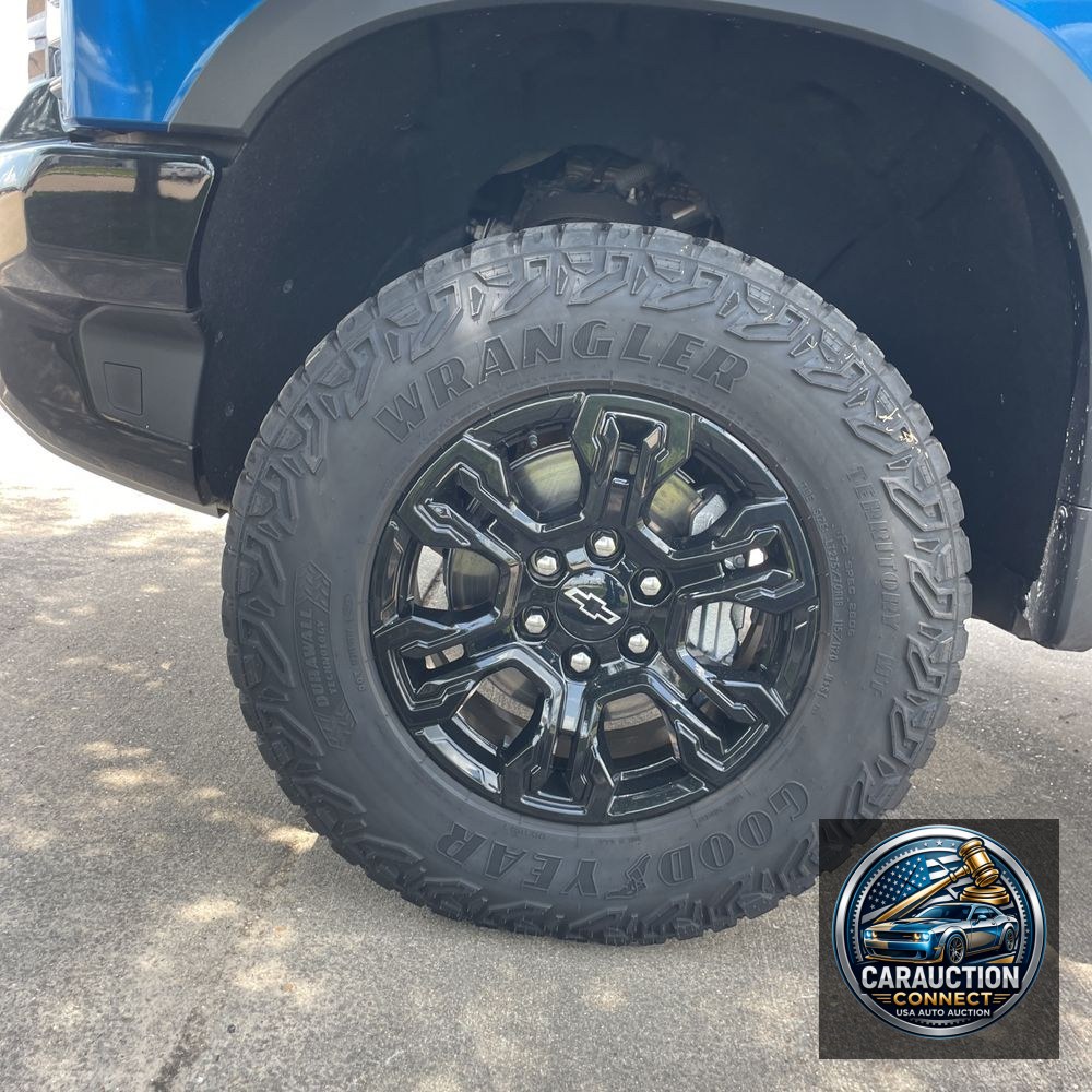 2023 Chevrolet Silverado 1500 ZR2