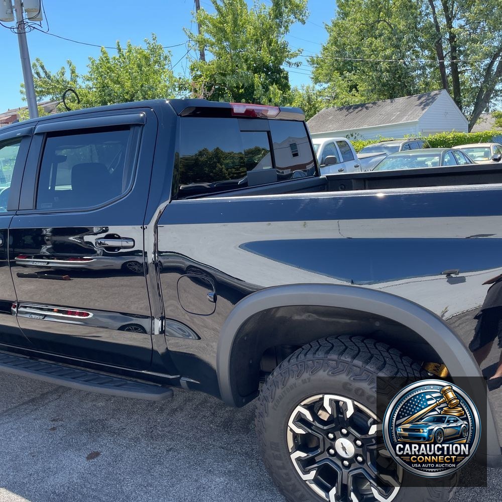 2023 Chevrolet Silverado 1500 ZR2