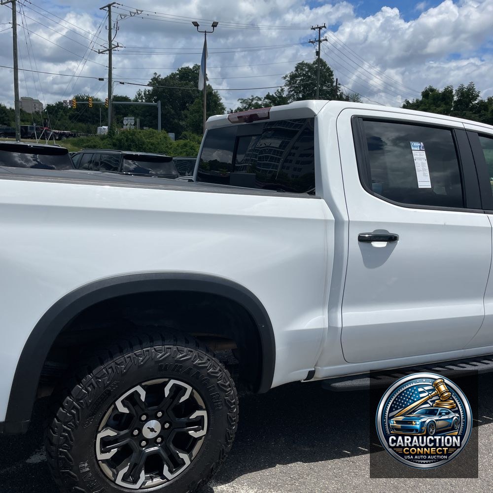 2023 Chevrolet Silverado 1500 ZR2