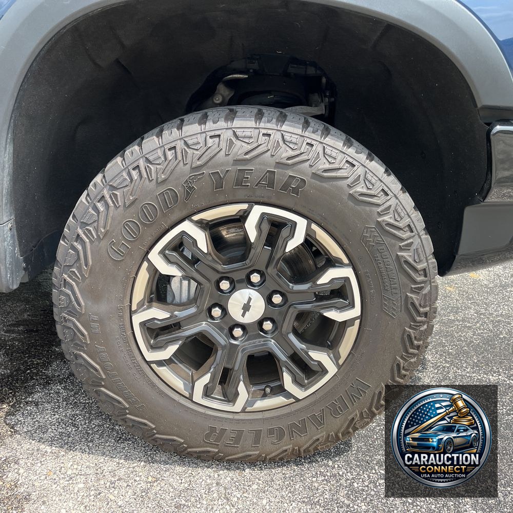 2023 Chevrolet Silverado 1500 ZR2
