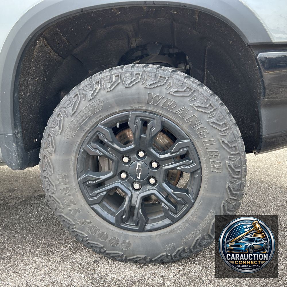 2023 Chevrolet Silverado 1500 ZR2