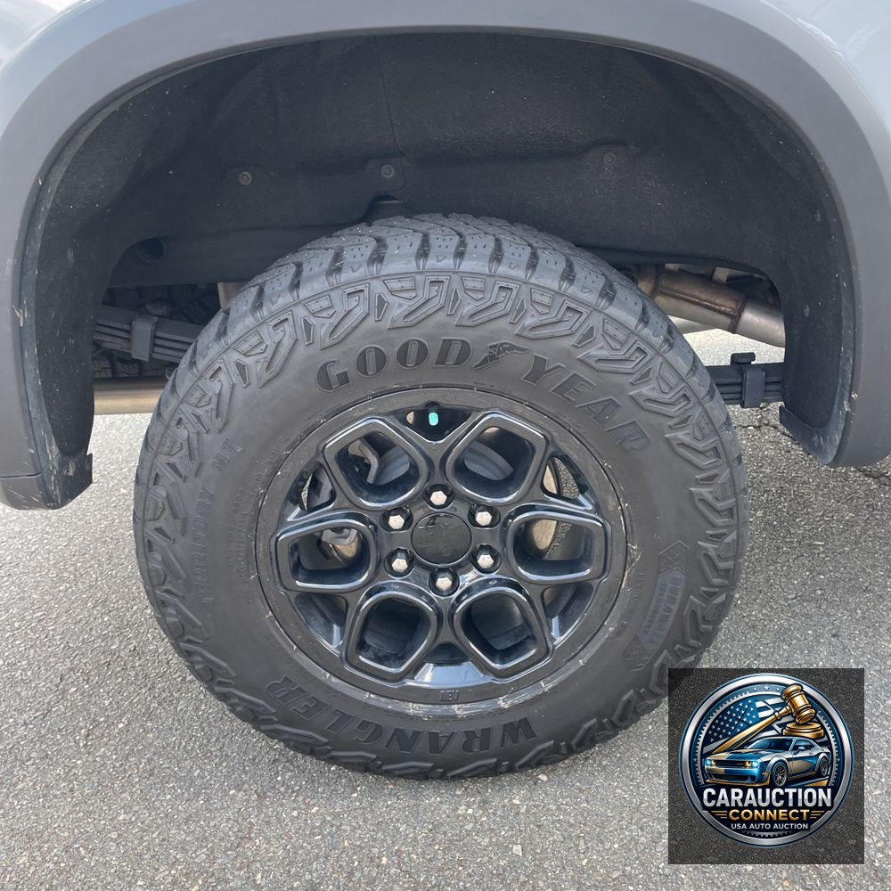 2024 Chevrolet Silverado 1500 ZR2