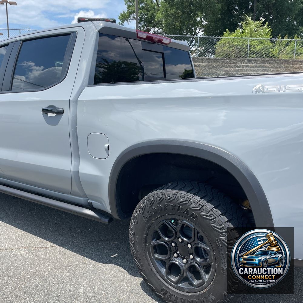 2024 Chevrolet Silverado 1500 ZR2