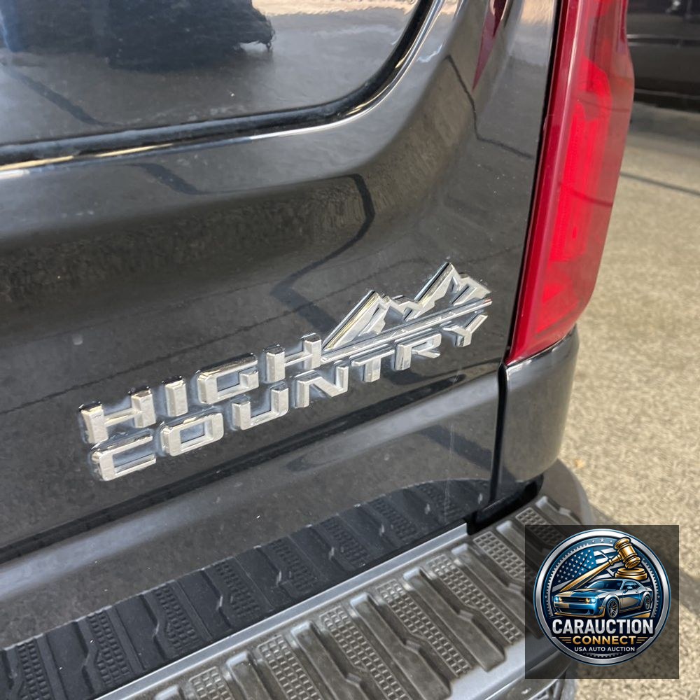 2023 Chevrolet Silverado 1500 High Country