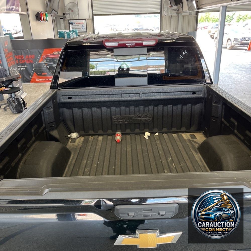 2023 Chevrolet Silverado 1500 High Country